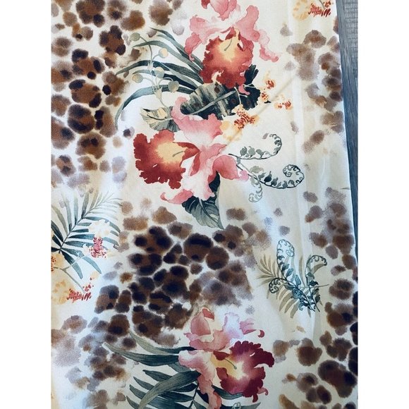 Tropical Print Fabric Tablecloth Pink Iris Green Ferns Yellow Orchids 60x82" - Picture 4 of 8